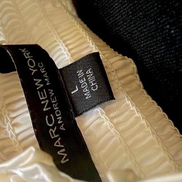 Andrew Mark Boho Off Shoulder Top Women’s Size Large Ivory New - Picture 4 of 9